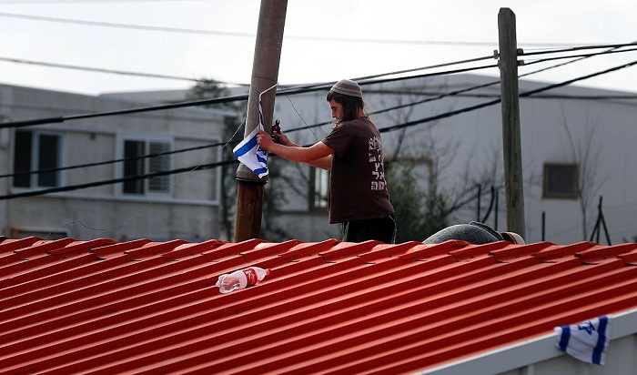 彩鋼屋面翻新工程中的安全與風(fēng)險(xiǎn)管理
