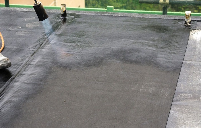 鋼結(jié)構(gòu)廠房漏水維修：解決方案與預(yù)防措施