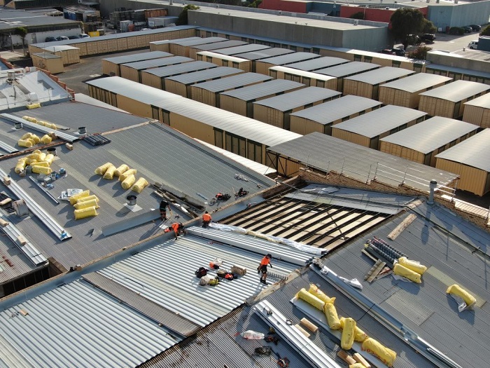 重慶彩鋼屋面翻新價格表及關鍵考量因素