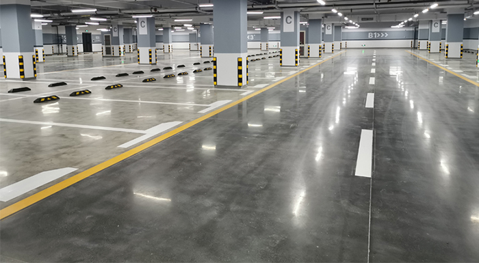 混凝土固化劑地坪使用壽命多久？