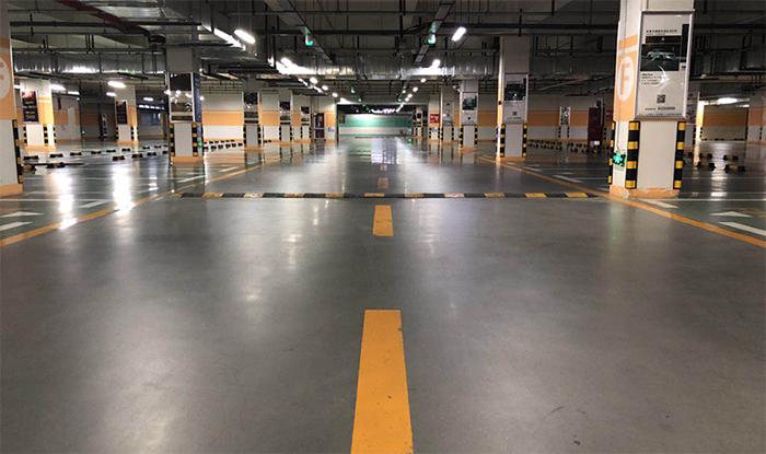 彩色固化劑地坪材料有毒嗎？