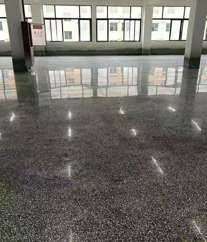 環(huán)氧平涂地坪涂料的優(yōu)勢與效果