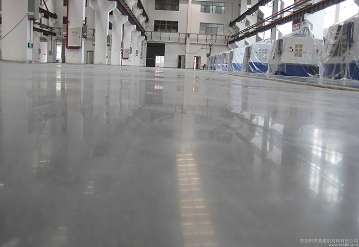 固化劑染色地坪廠有毒嗎？