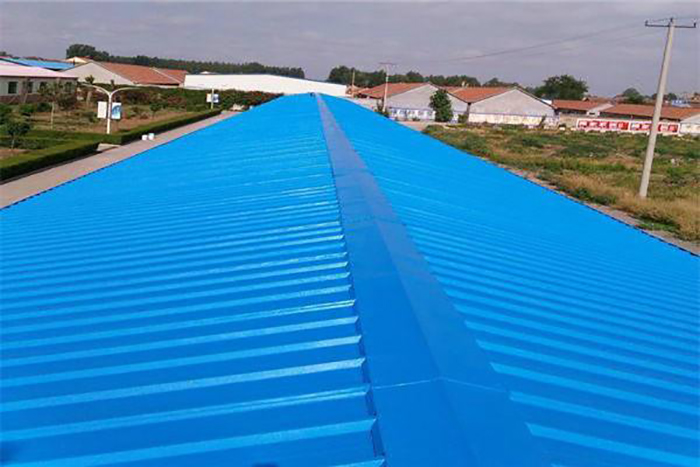 彩鋼屋面翻新：除銹防腐防水的專業(yè)技巧