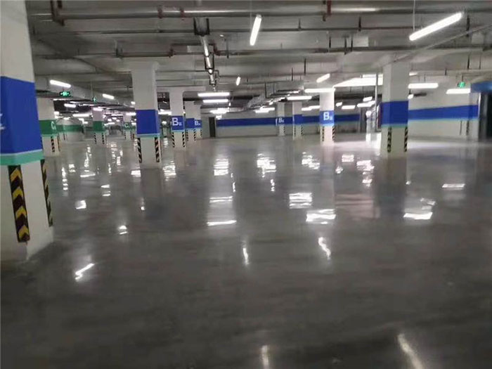 固化劑在環(huán)氧地坪漆中的毒性評估